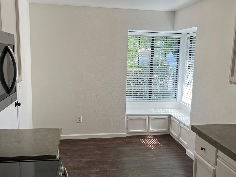 1st image of 7507 Deltawind Dr