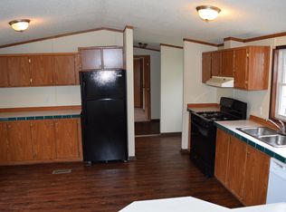 102 Cherry Dr, Endicott, NY 13760