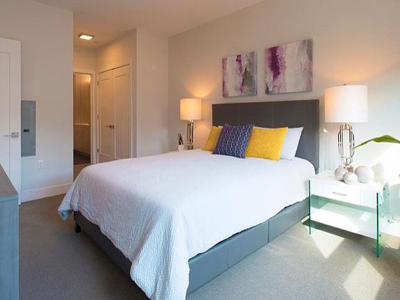 3rd image of 21 Davenport St #Szbeegkks
