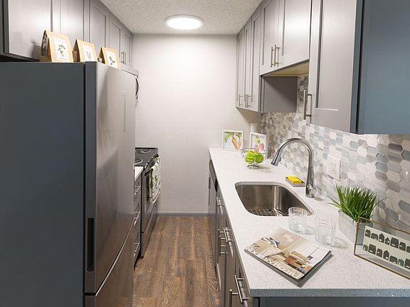 4th image of 3030 S Bannock St #301