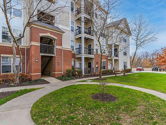 3rd image of 11345 Aristotle Dr #6-211