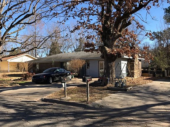 2nd image of 1402 N 27th St