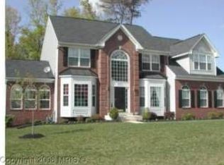 8106 Red Farm Ln, Bowie, MD 20715