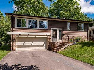573 W Winona St, Duluth, MN 55803
