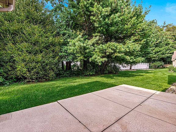 5th image of 16099 Gumwood Crossing Dr