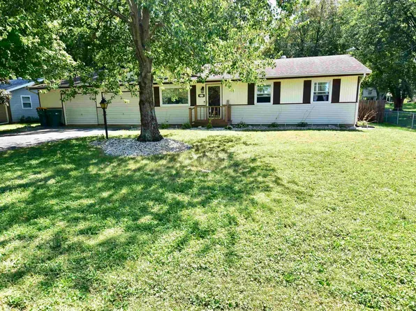 17 N Delphi Rd, Rossville, IN 46065