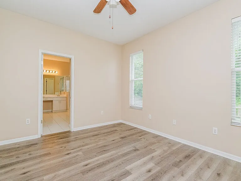 25402 Seven Rivers Cir — Photo 10