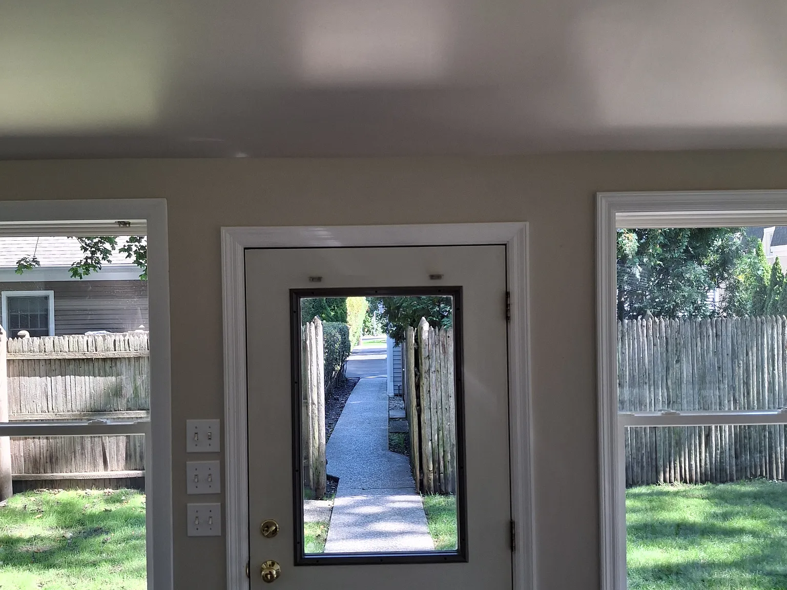 2 bed, 850 sqft, $2,575 — Photo 4
