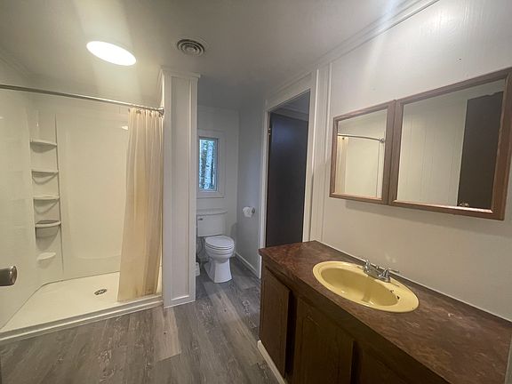 2nd image of 2575 Topaz Ave