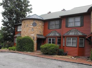 2044 Hickory Ridge Way #323, Sevierville, TN 37862