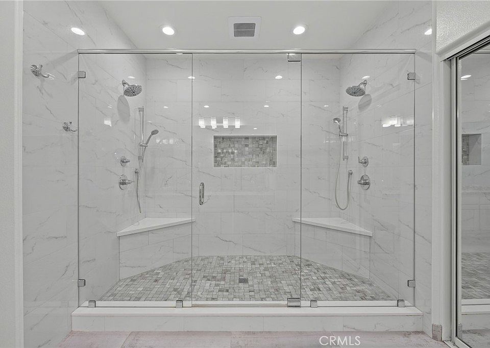1st image of 48 Spoon Ln