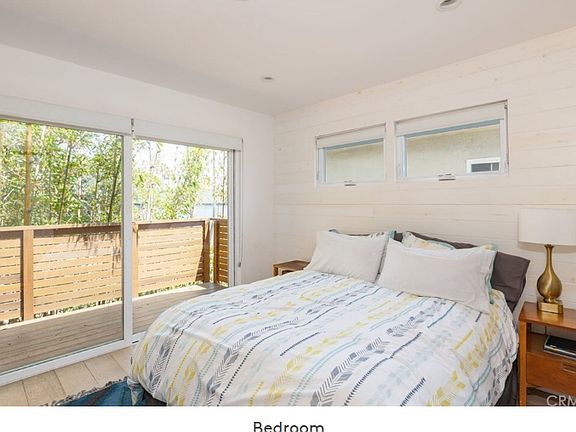 4th image of 776 Manhattan Beach Blvd #A