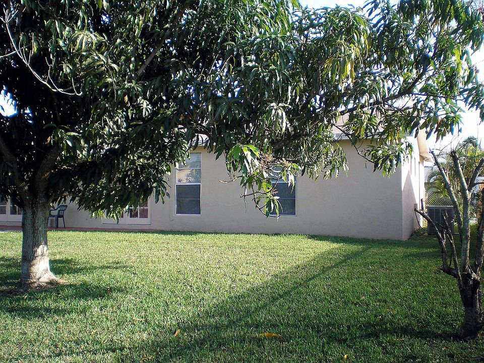 2nd image of 13221 SW 265th St