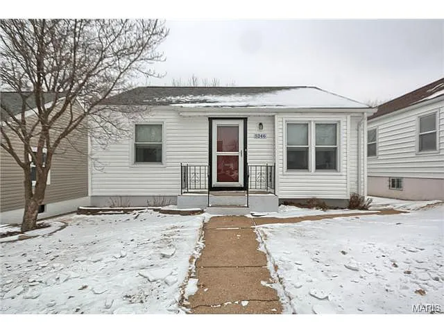 5246 Fairview Ave photo 1