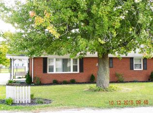 116 N Main St, Summitville, IN 46070