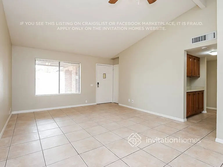 1254 E Indigo St — Photo 3