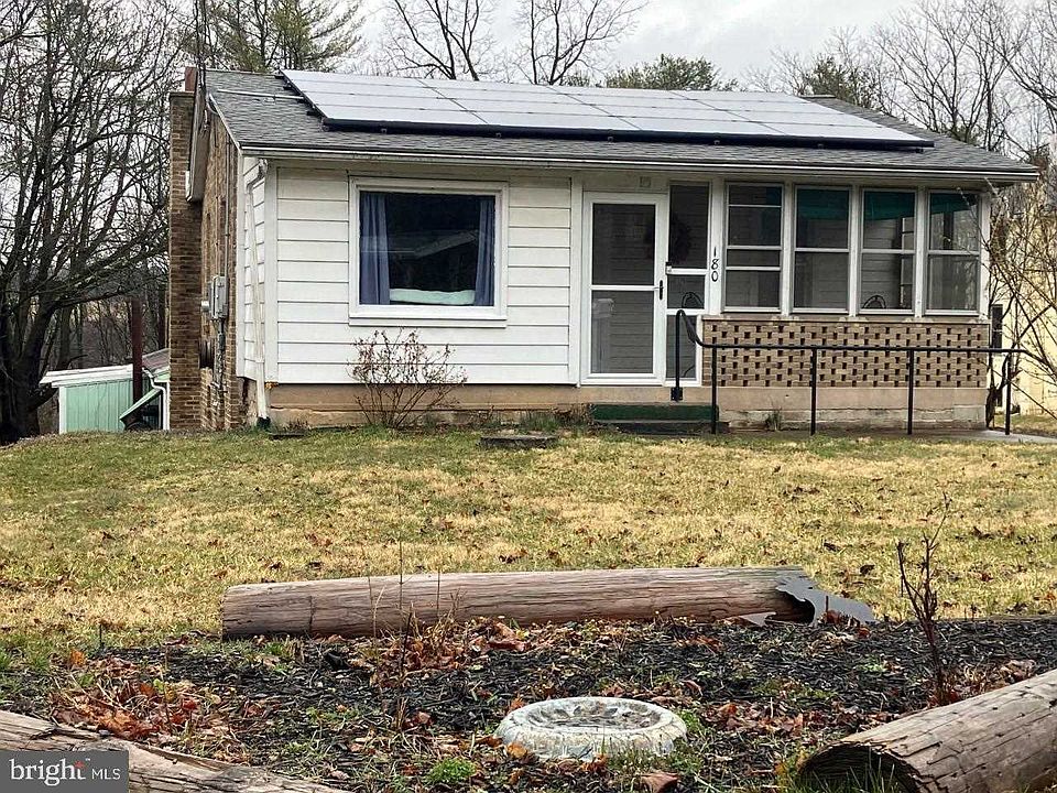 1st image of 180 E Cherry Ln