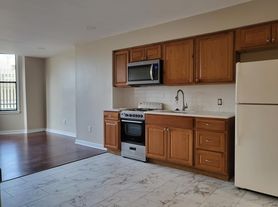 1306 W Ritner St, Philadelphia, PA