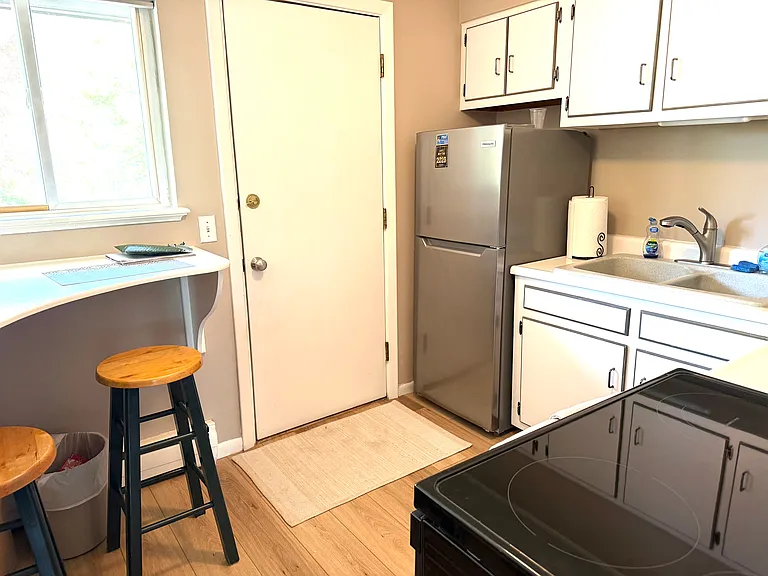 72 W Shore Rd #207 — Photo 6