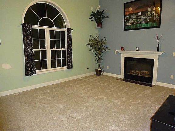 5th image of 1 Heritage Dr