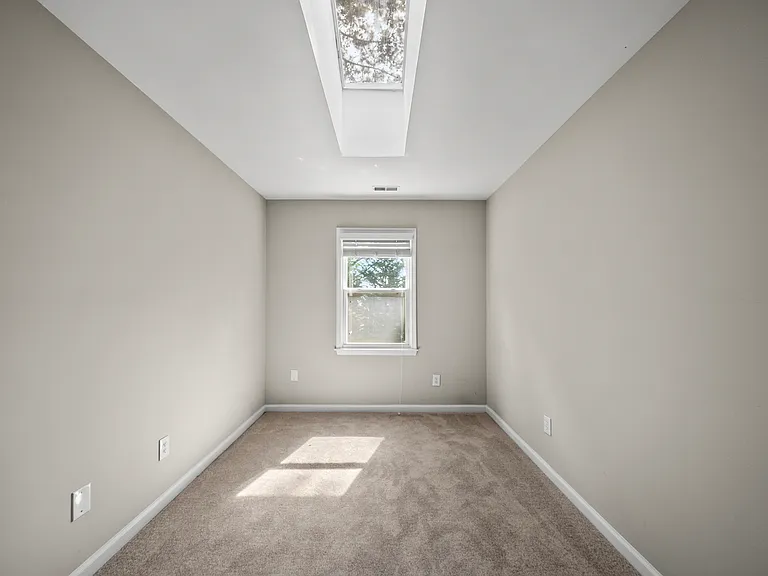 8324 Bellingham Cir — Photo 20