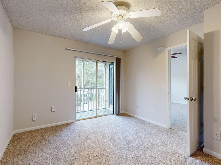 Altamira Place Apartment Homes — Photo 47