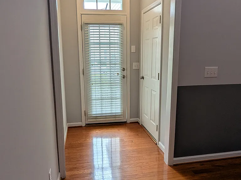 8514 Micollet Ct — Photo 6