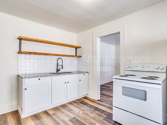 5th image of 1204-1206 N Jefferson St #1