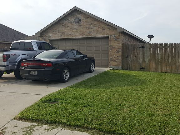 2nd image of 213 Lemonwood Dr