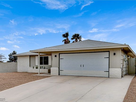 3rd image of 7201 John Glenn Cir