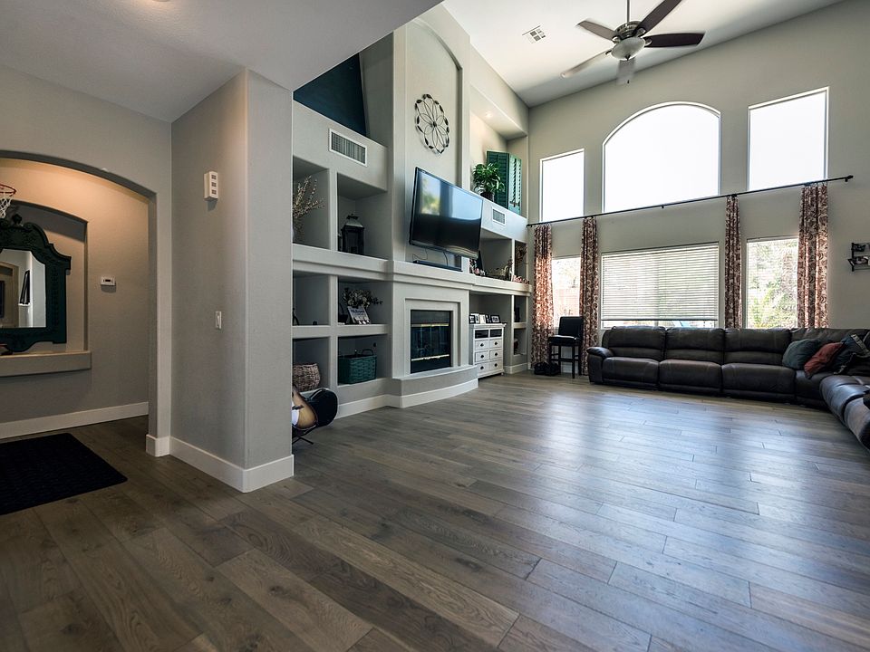 1st image of 9024 Glenistar Gate Ave