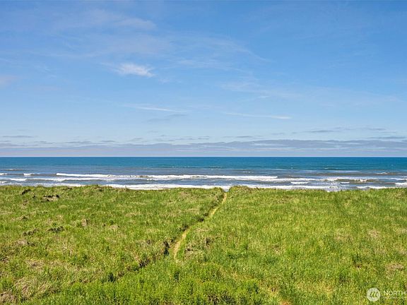 5th image of 1307 Ocean Shores Boulevard SW #33