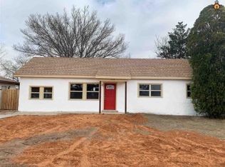 220 New Mexico Dr, Portales, NM 88130