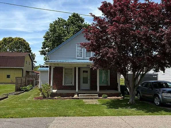 99 Washington St, Waterford, OH 45786