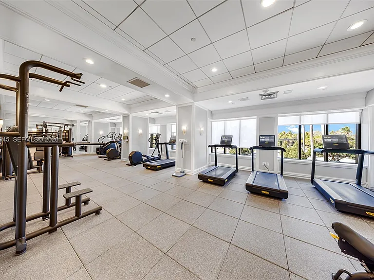 9801 Collins Ave #5S — Photo 48