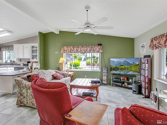 4th image of 2500 S 370th St 254 #254