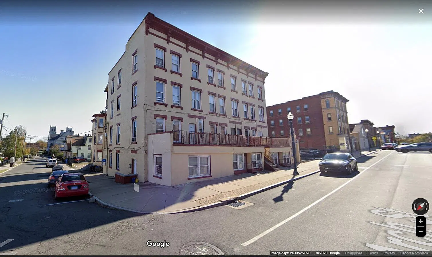 210 Arch St — Photo 2