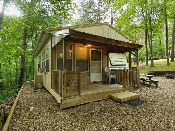 506 Timberwolf Trl, Logan, OH 43138