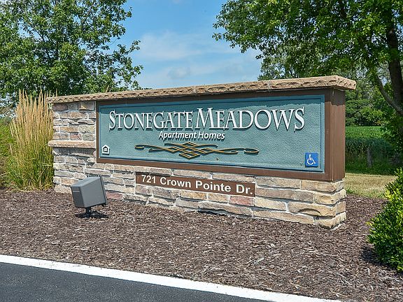 2nd image of 721 Crown Pointe Dr #Fc466273a