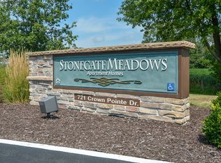 721 Crown Pointe Dr #107, Lebanon, IN