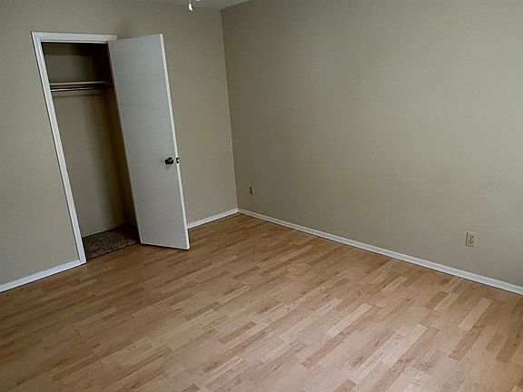 2nd image of 2213 S Hartford Cv