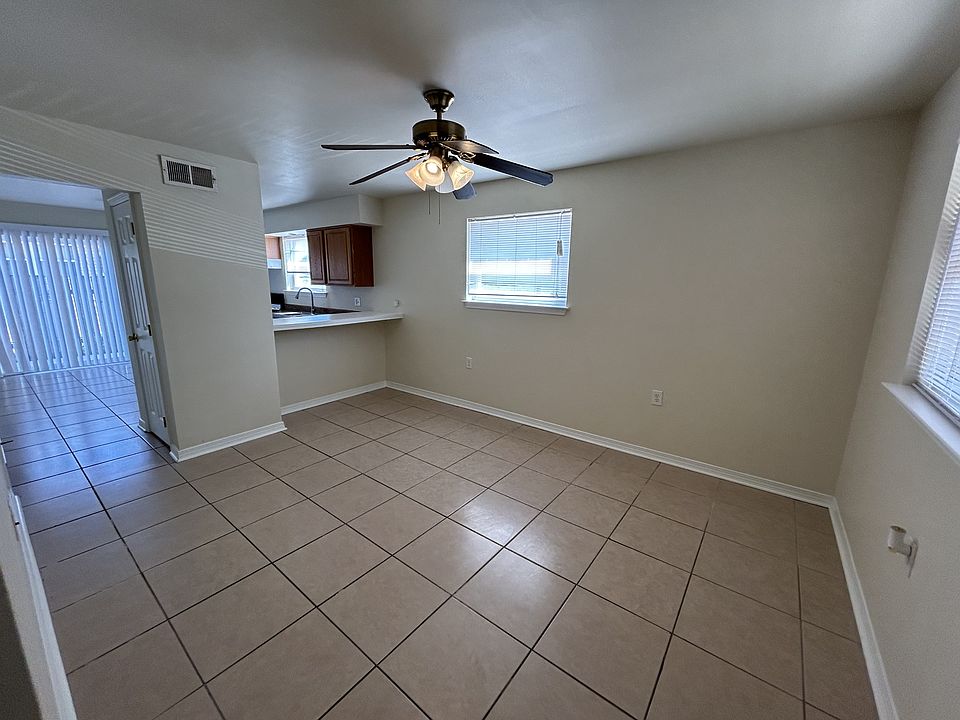 1st image of 2602 Chalona Dr APT A
