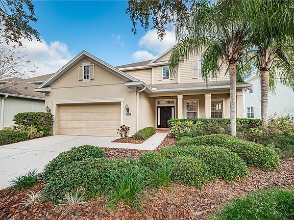 2nd image of 3205 Lake Green Ct