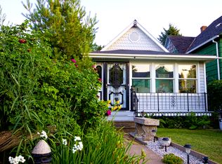 712 4th St, Proctor, MN 55810