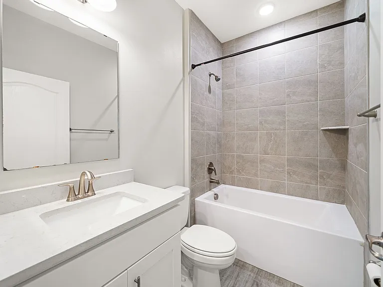 3520 Savannahs Trl — Photo 21
