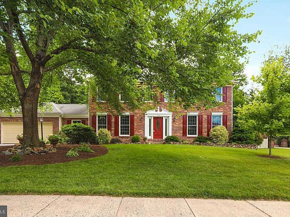 4th image of 1435 Cellar Creek Way