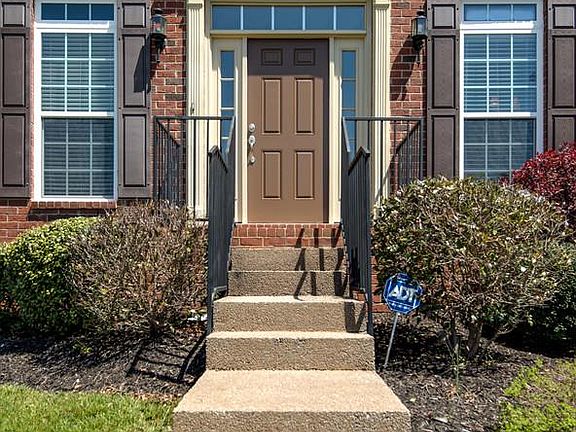 4th image of 2301 Trivaca Ct