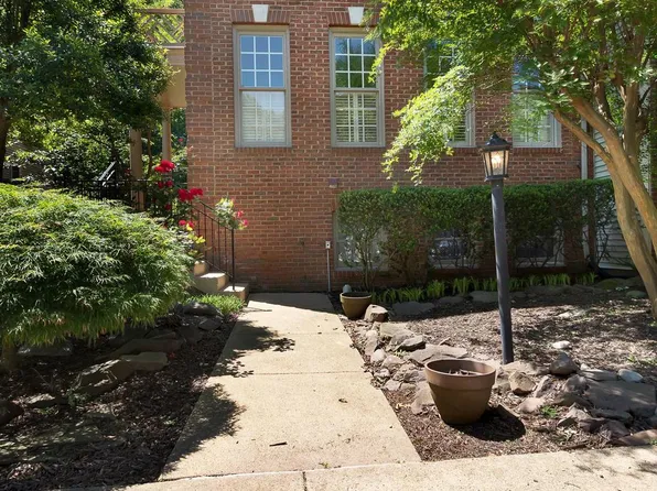 6723 Royal Thomas Way, Alexandria, VA 22315