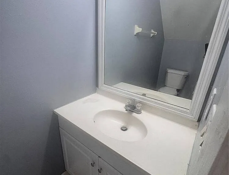 205 Eden Ln #E — Photo 13