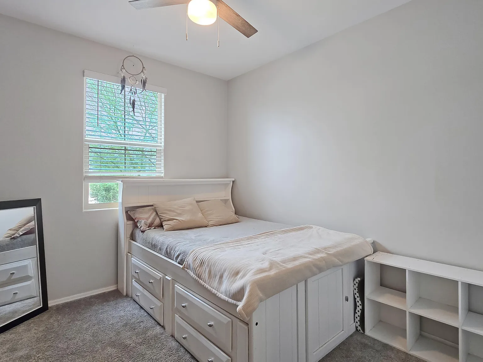 4 bed, 3.0 bath, 2092 sqft, $2,450 — Photo 4